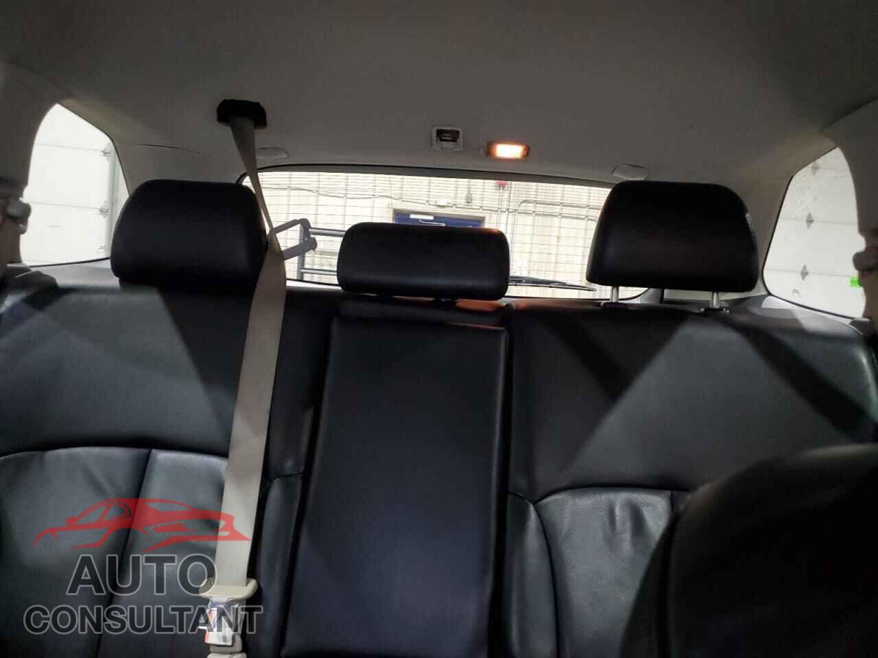 SUBARU OUTBACK 2012 - 4S4BRBGCXC3229391