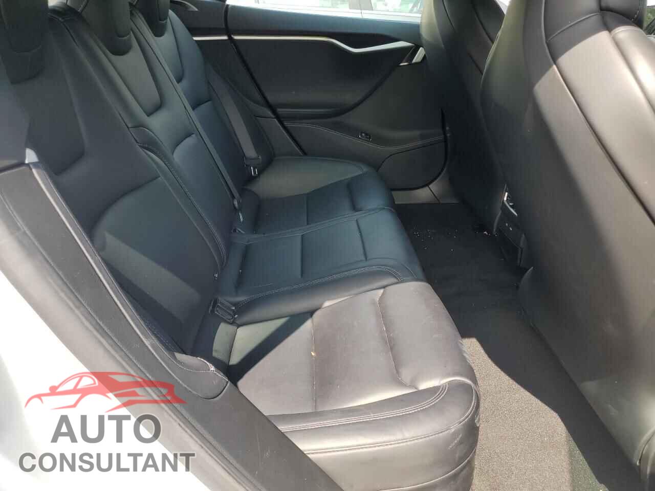 TESLA MODEL S 2017 - 5YJSA1E24HF228943