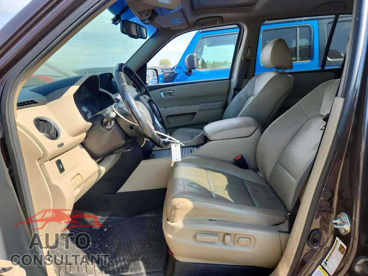 HONDA PILOT 2014 - 5FNYF3H53EB001610