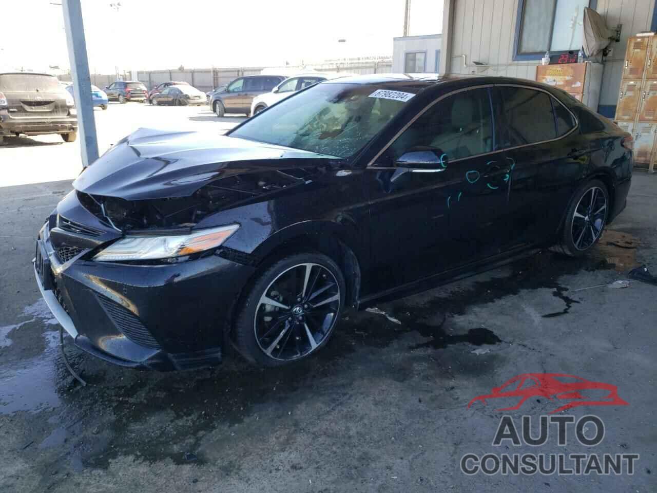 TOYOTA CAMRY 2018 - 4T1BZ1HK8JU005057