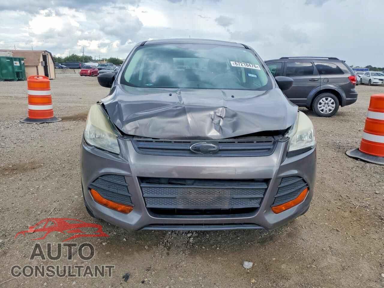 FORD ESCAPE 2013 - 1FMCU0F71DUC08856