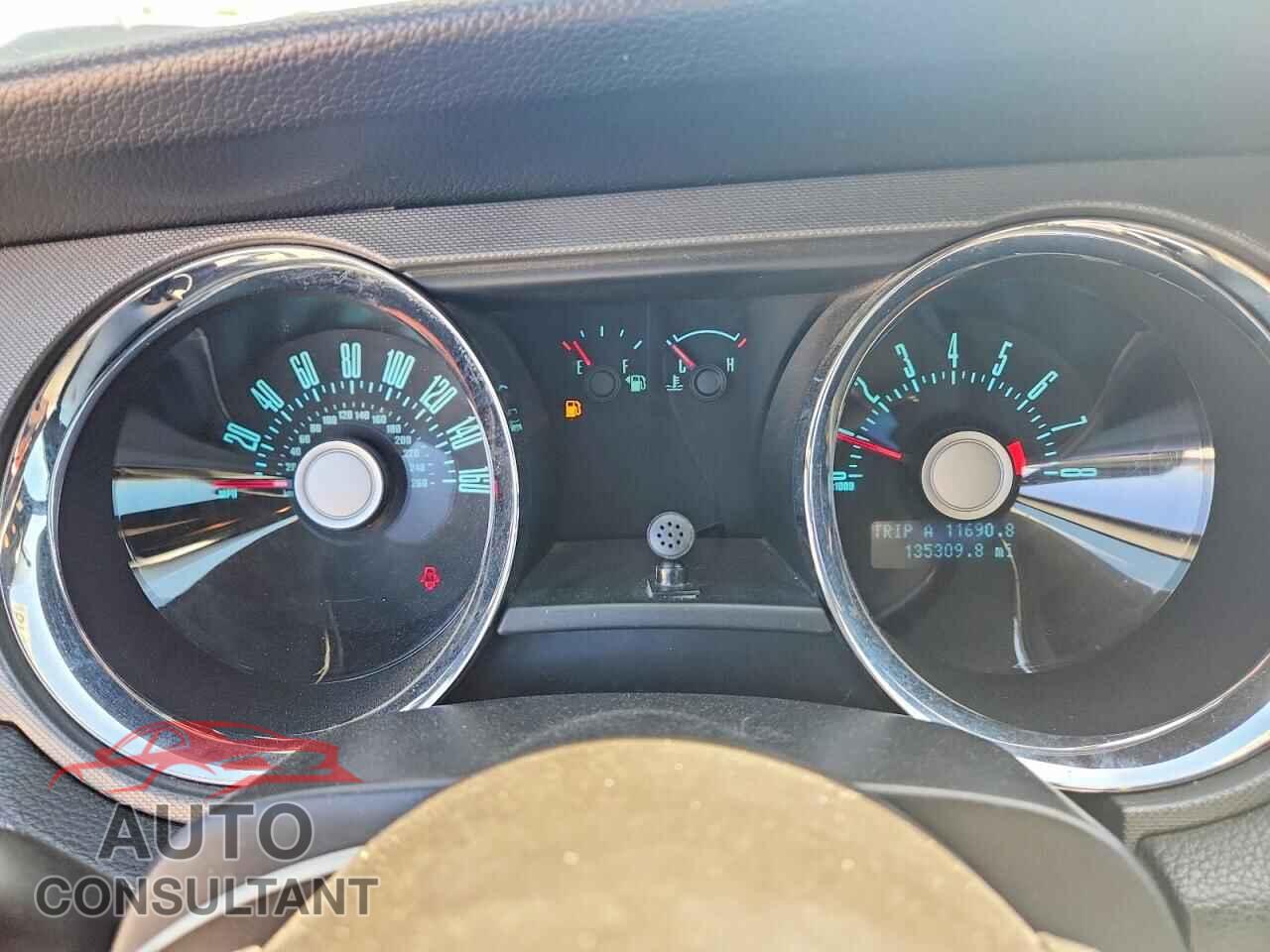 FORD MUSTANG 2012 - 1ZVBP8EM7C5257224