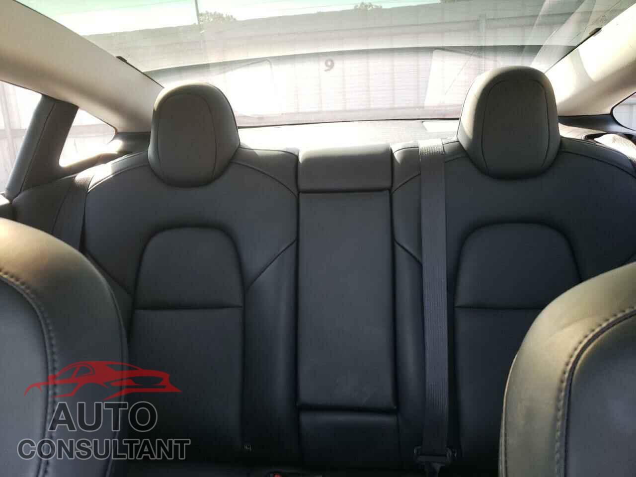 TESLA MODEL 3 2021 - 5YJ3E1EB7MF858748