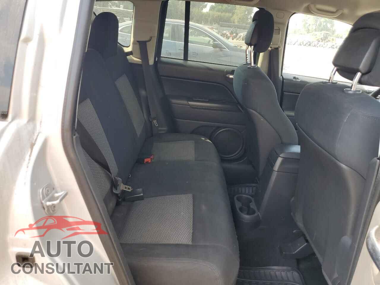 JEEP COMPASS 2010 - 1J4NT4FB4AD578717