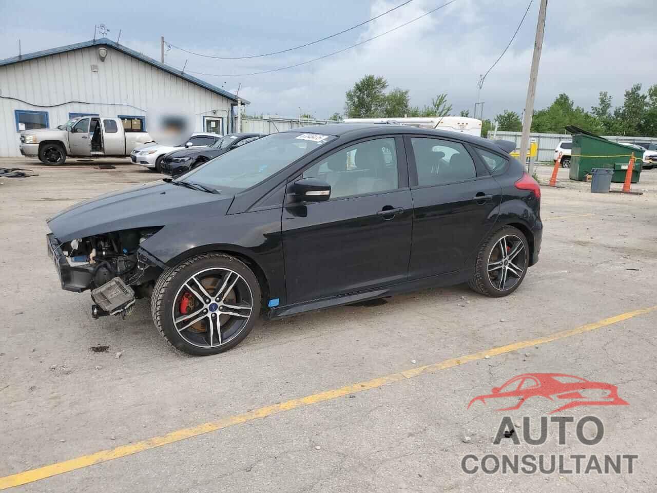 FORD FOCUS 2018 - 1FADP3L98JL216063