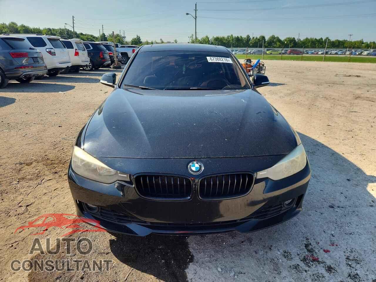 BMW 3 SERIES 2013 - WBA3B3C54DF541066