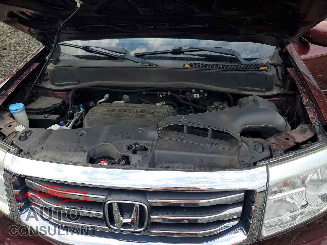 HONDA PILOT 2013 - 5FNYF4H59DB064201