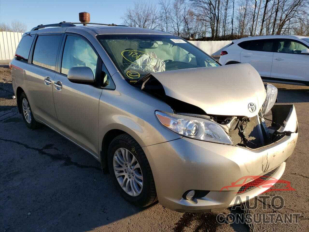 TOYOTA SIENNA 2017 - 5TDYZ3DC3HS864533