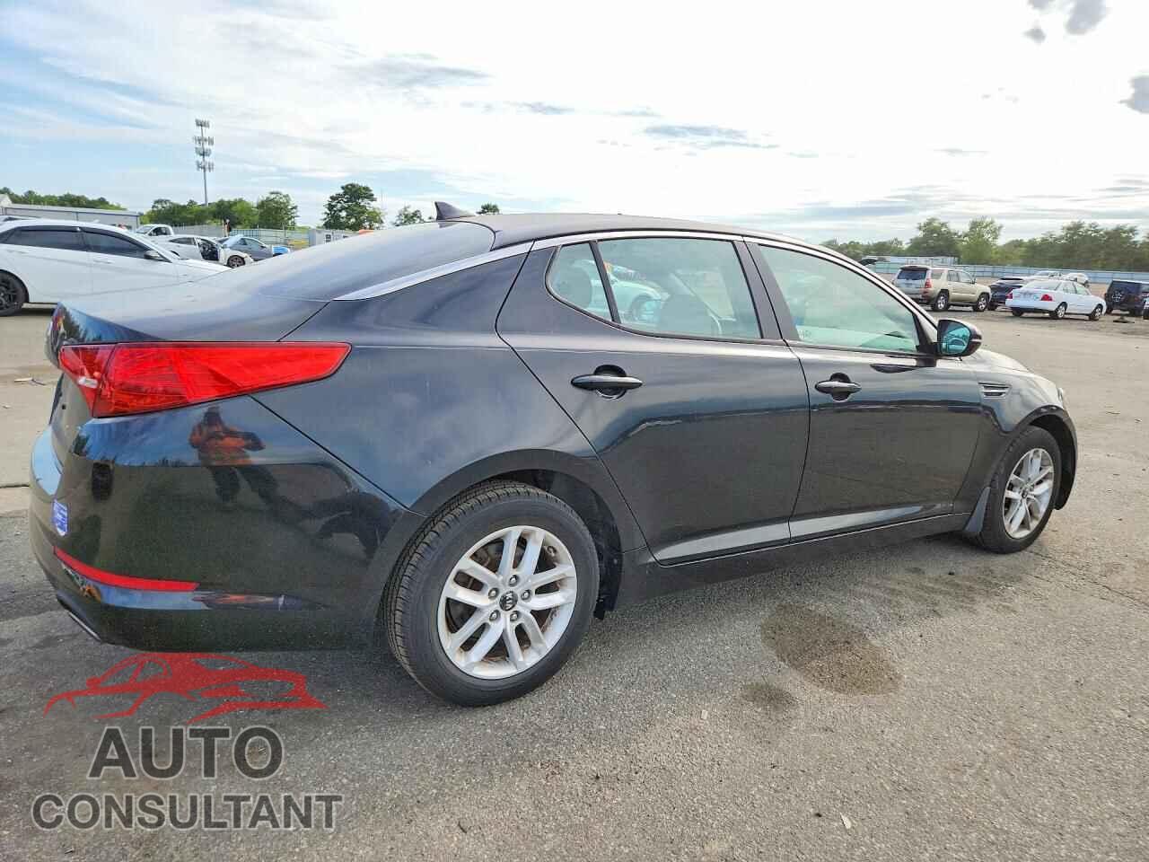 KIA OPTIMA 2011 - KNAGM4A76B5144533