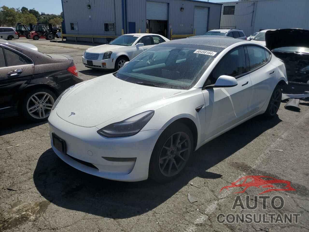 TESLA MODEL 3 2022 - 5YJ3E1EA8NF376380