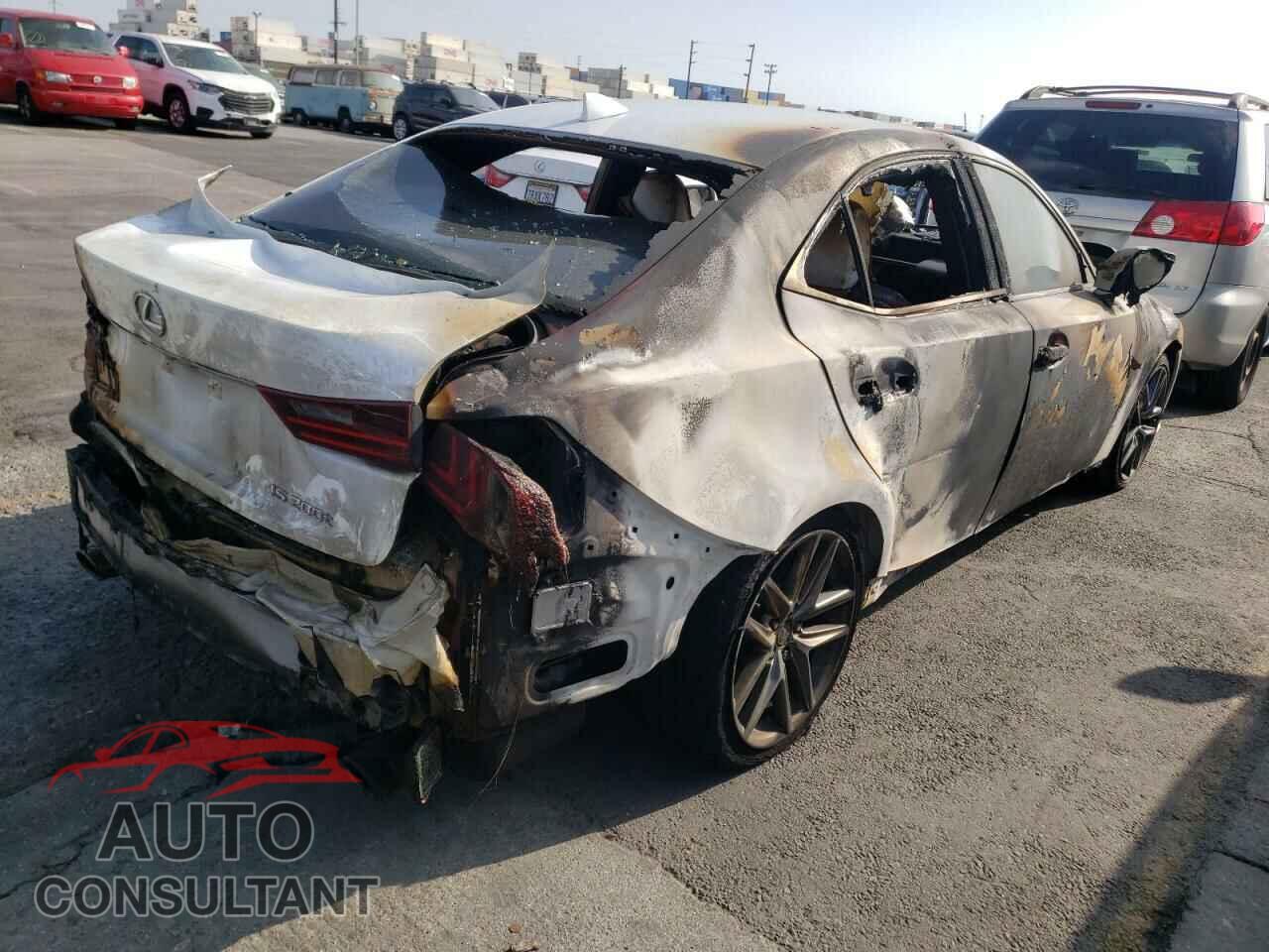 LEXUS IS 2016 - JTHBA1D25G5032901