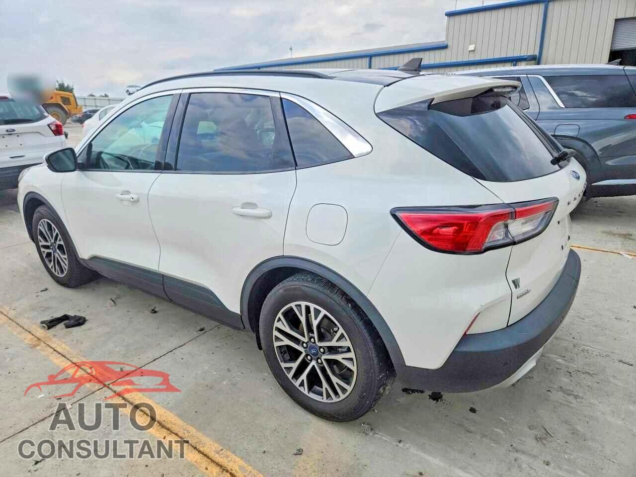 FORD ESCAPE 2020 - 1FMCU0H65LUA98512