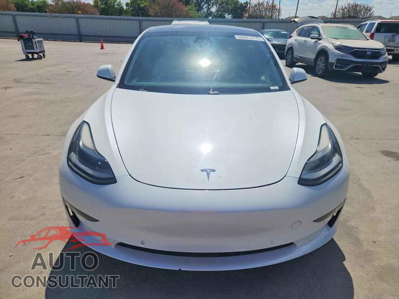 TESLA MODEL 3 2021 - 5YJ3E1EA3MF994415