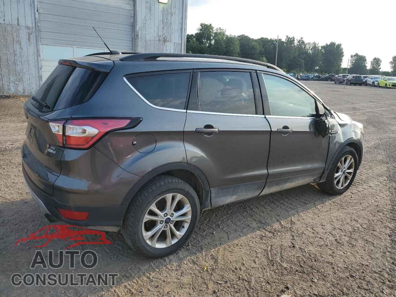 FORD ESCAPE 2017 - 1FMCU9GD1HUC94071