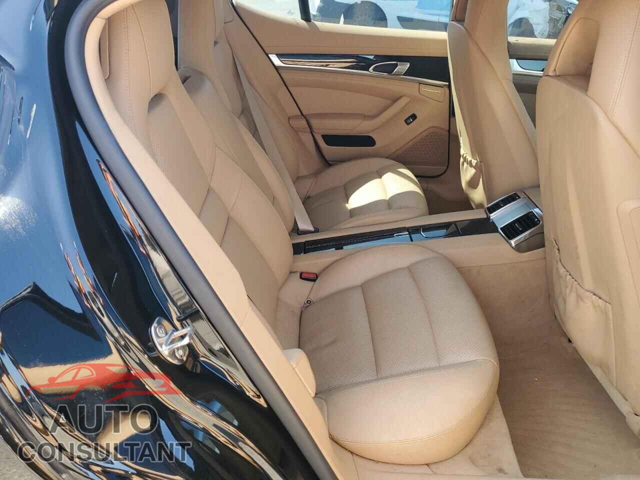PORSCHE PANAMERA 2011 - WP0AA2A70BL013454