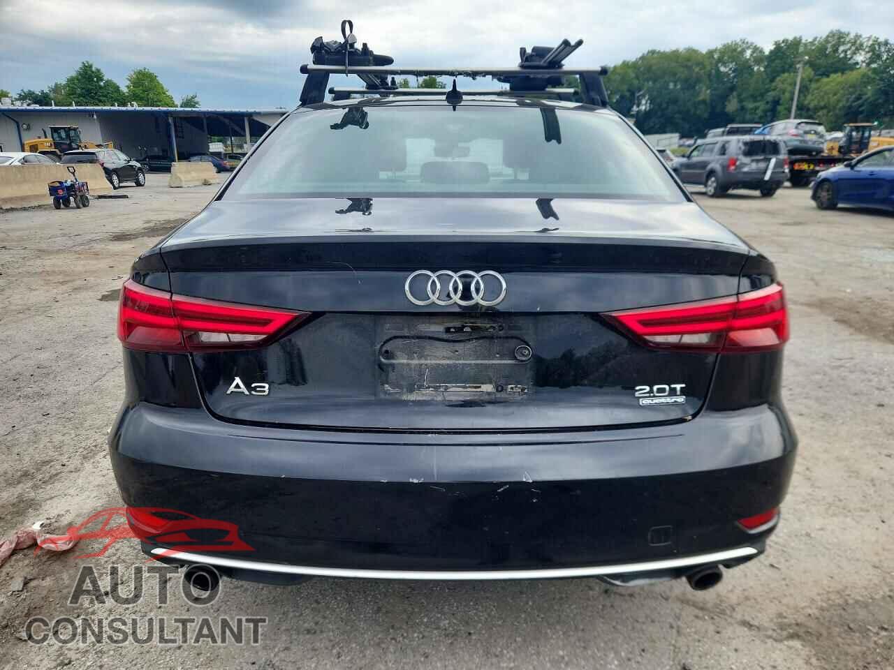 AUDI A3 2017 - WAUB8GFF3H1010899