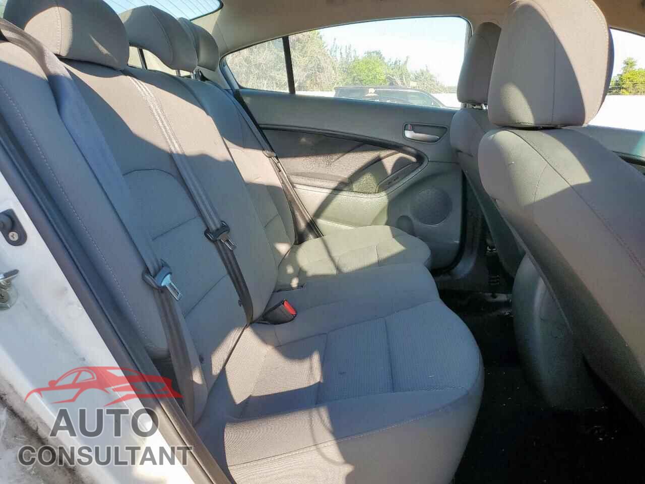 KIA FORTE 2017 - 3KPFK4A78HE077919