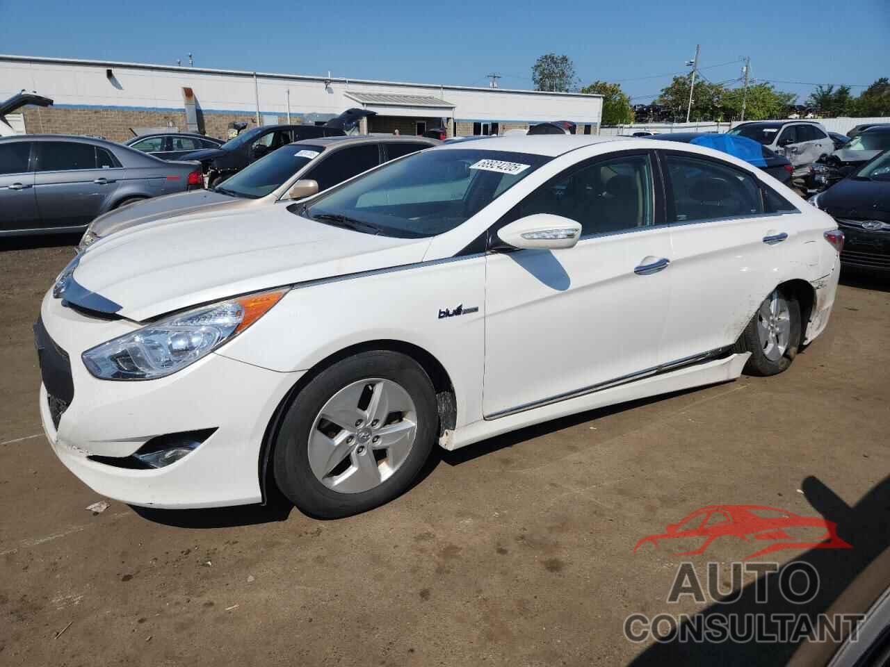 HYUNDAI SONATA 2012 - KMHEC4A47CA054895