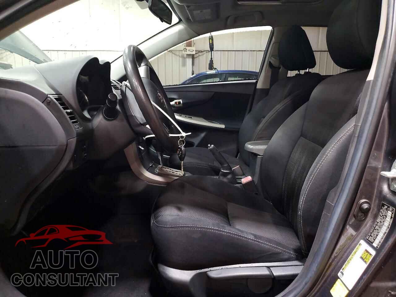 TOYOTA COROLLA 2013 - 2T1BU4EE5DC126746