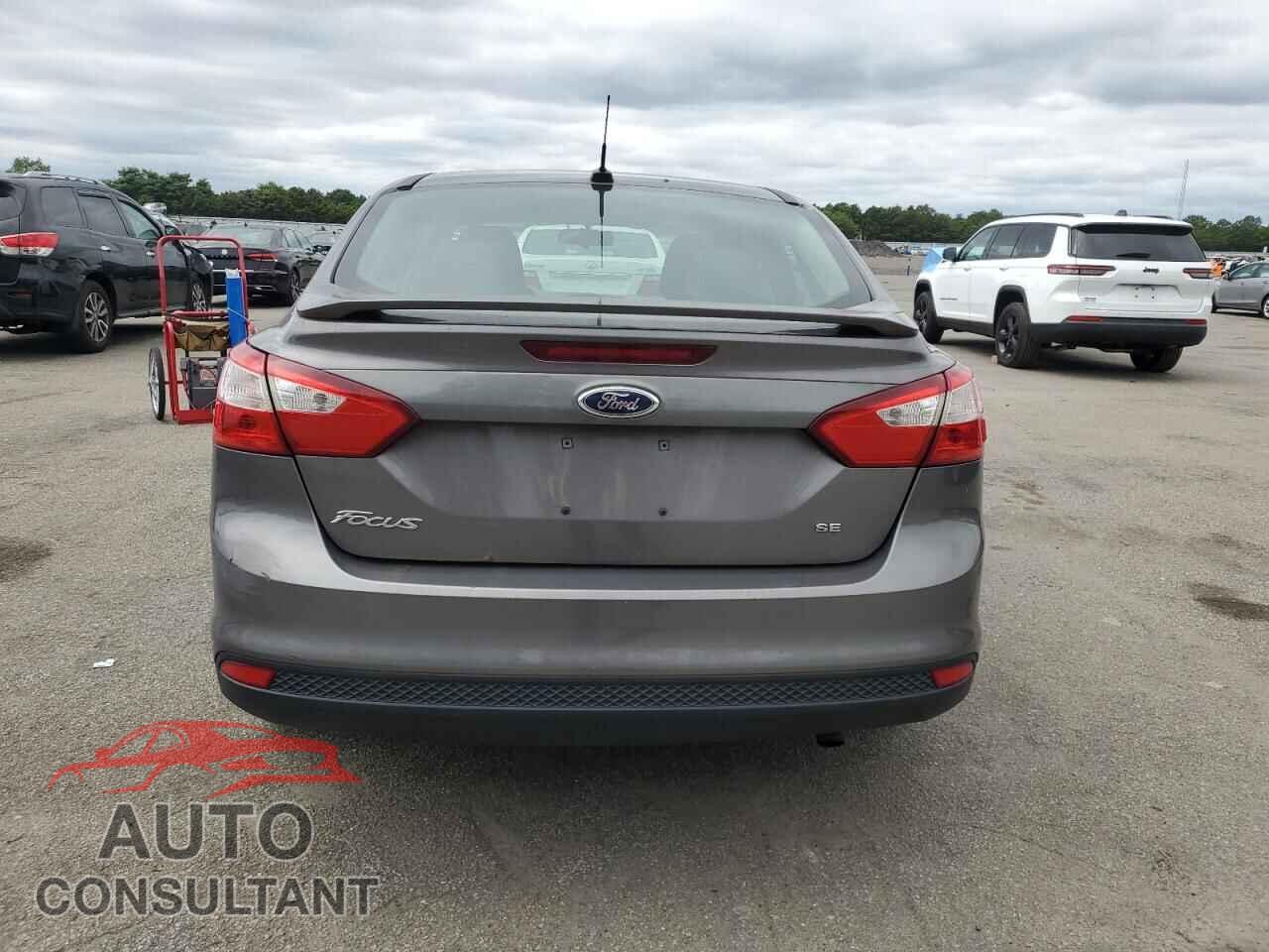 FORD FOCUS 2012 - 1FAHP3F22CL426046