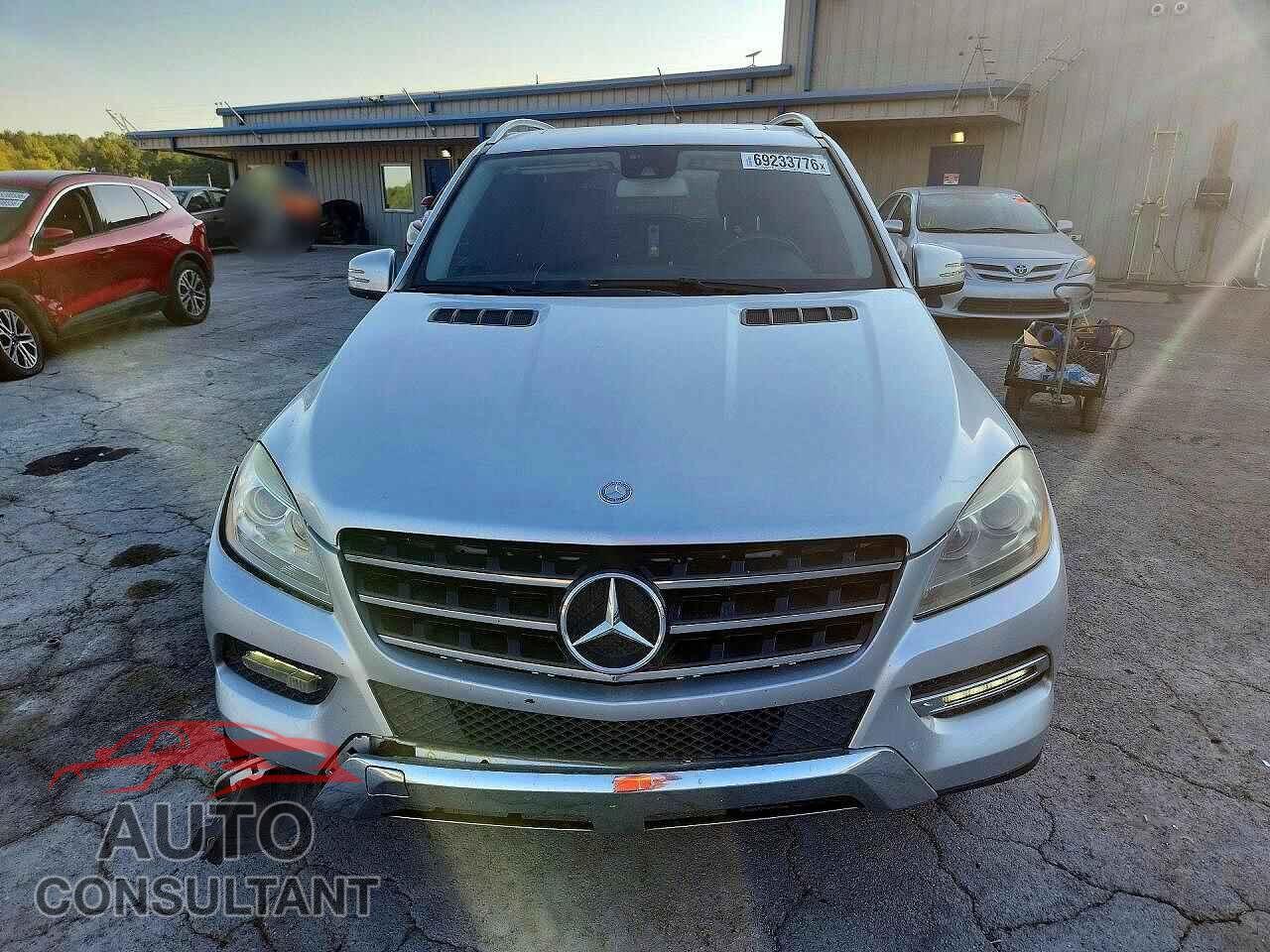 MERCEDES-BENZ M-CLASS 2014 - 4JGDA5HB2EA352110