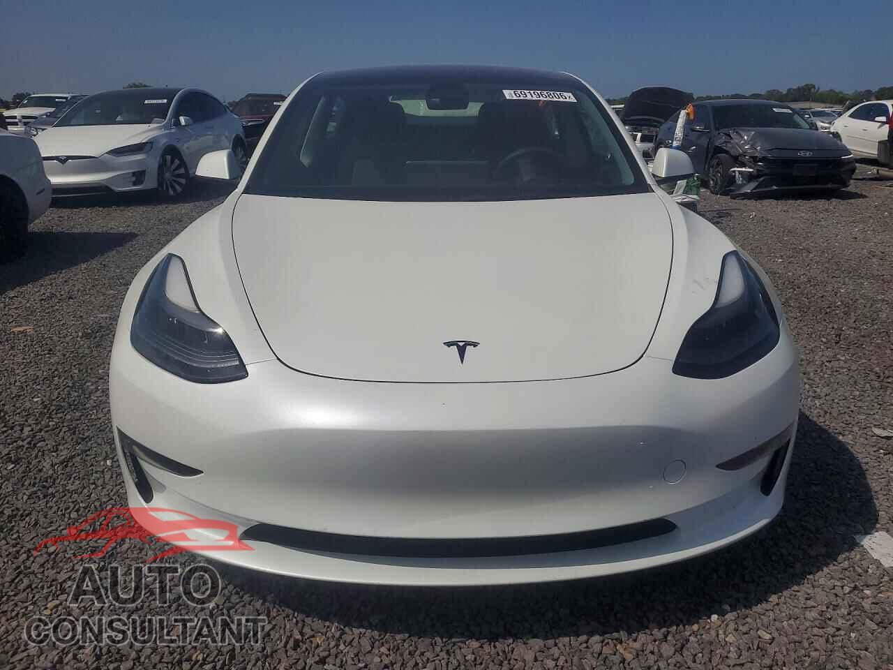 TESLA MODEL 3 2023 - 5YJ3E1EA5PF401769