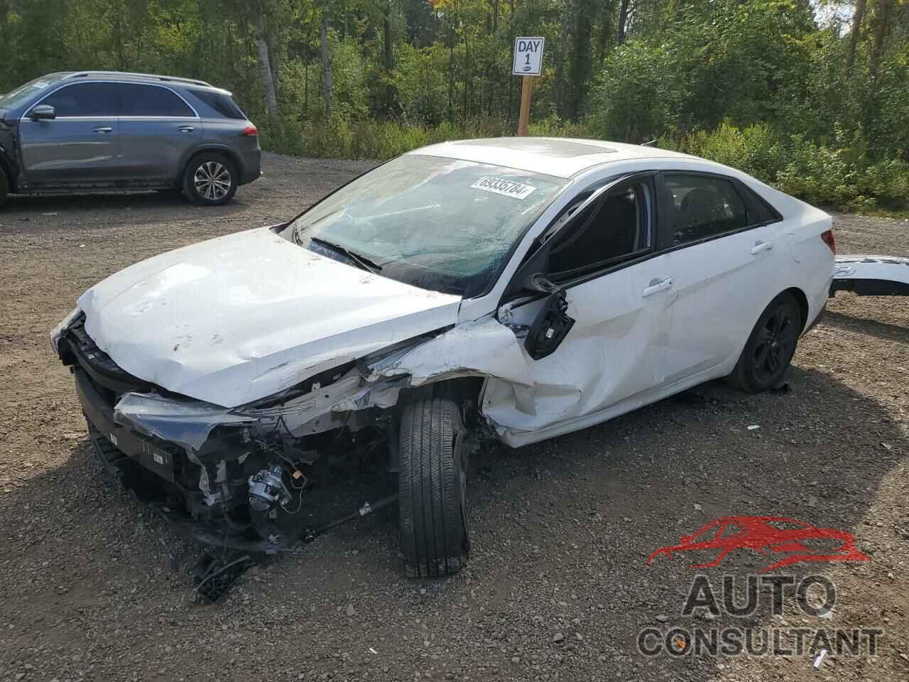 HYUNDAI ELANTRA 2023 - KMHLM4AG3PU418099