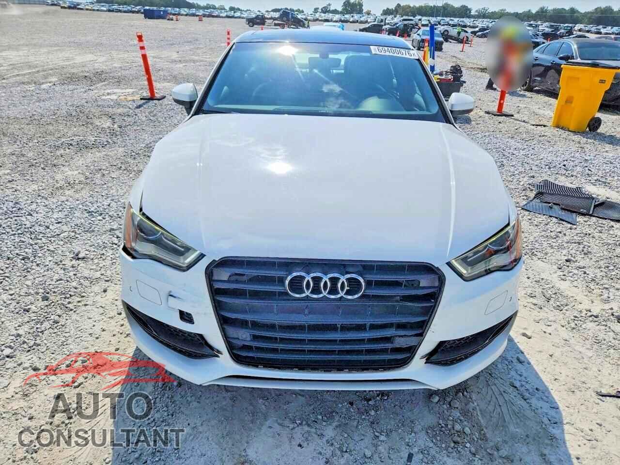 AUDI A3 2016 - WAUA7GFF7G1107472