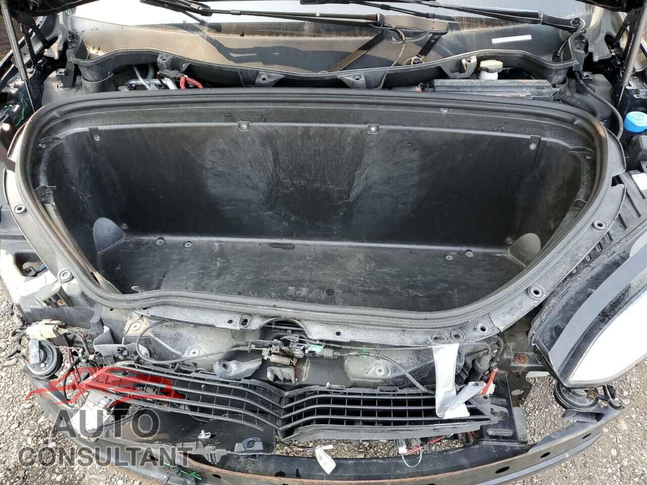 TESLA MODEL X 2017 - 5YJXCBE21HF053461