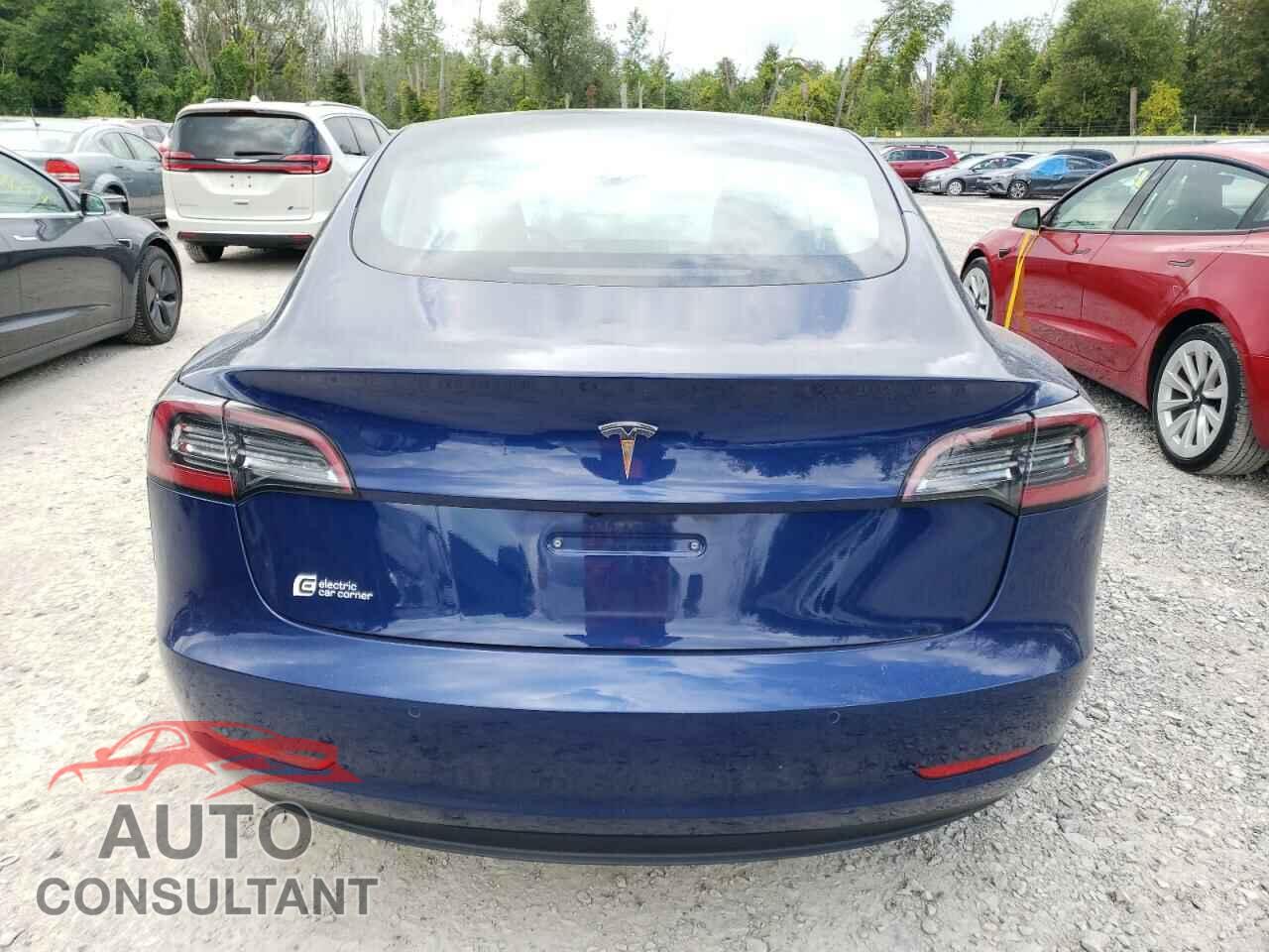 TESLA MODEL 3 2022 - 5YJ3E1EA3NF370387