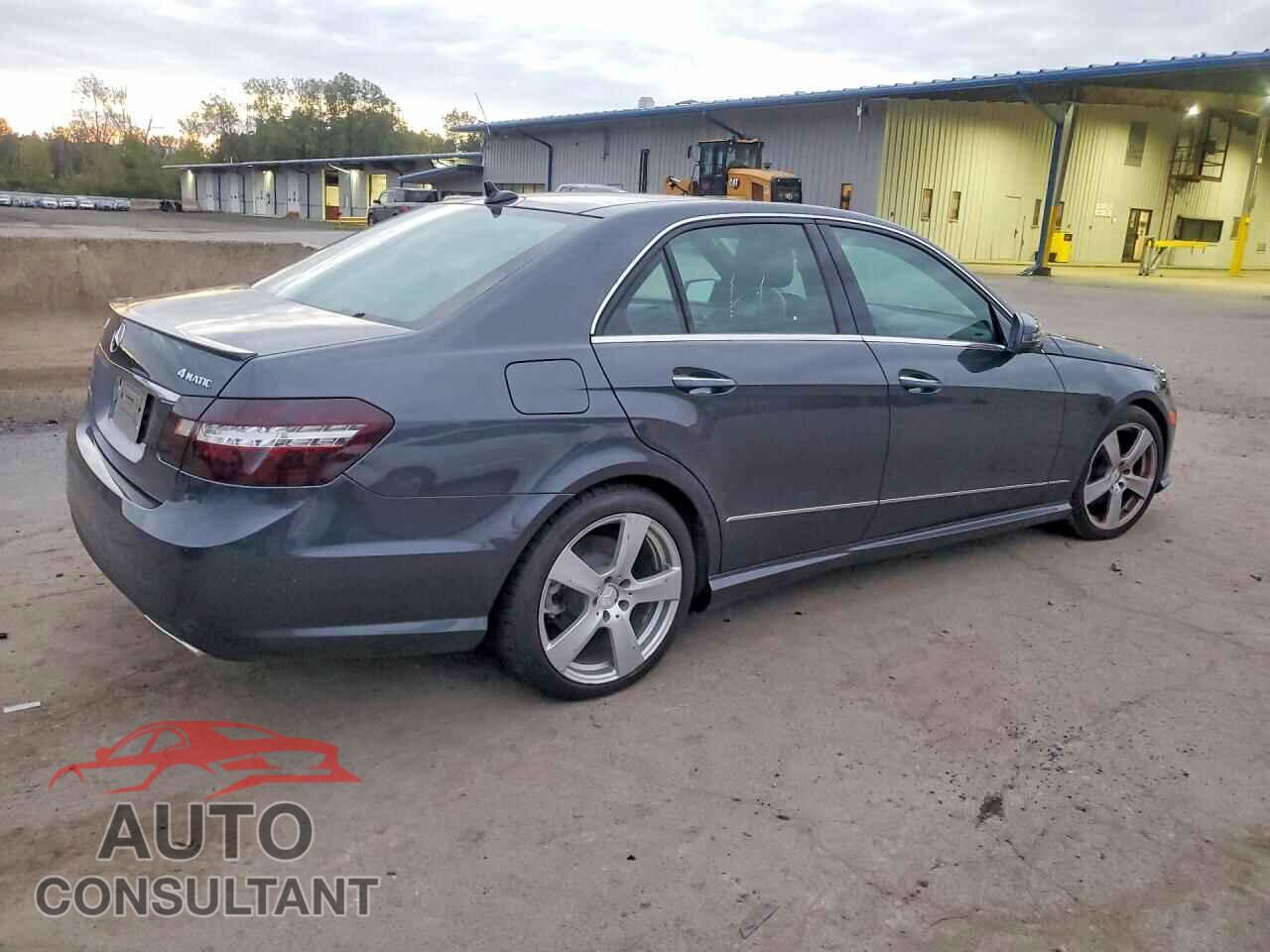MERCEDES-BENZ E-CLASS 2011 - WDDHF8HB9BA494996