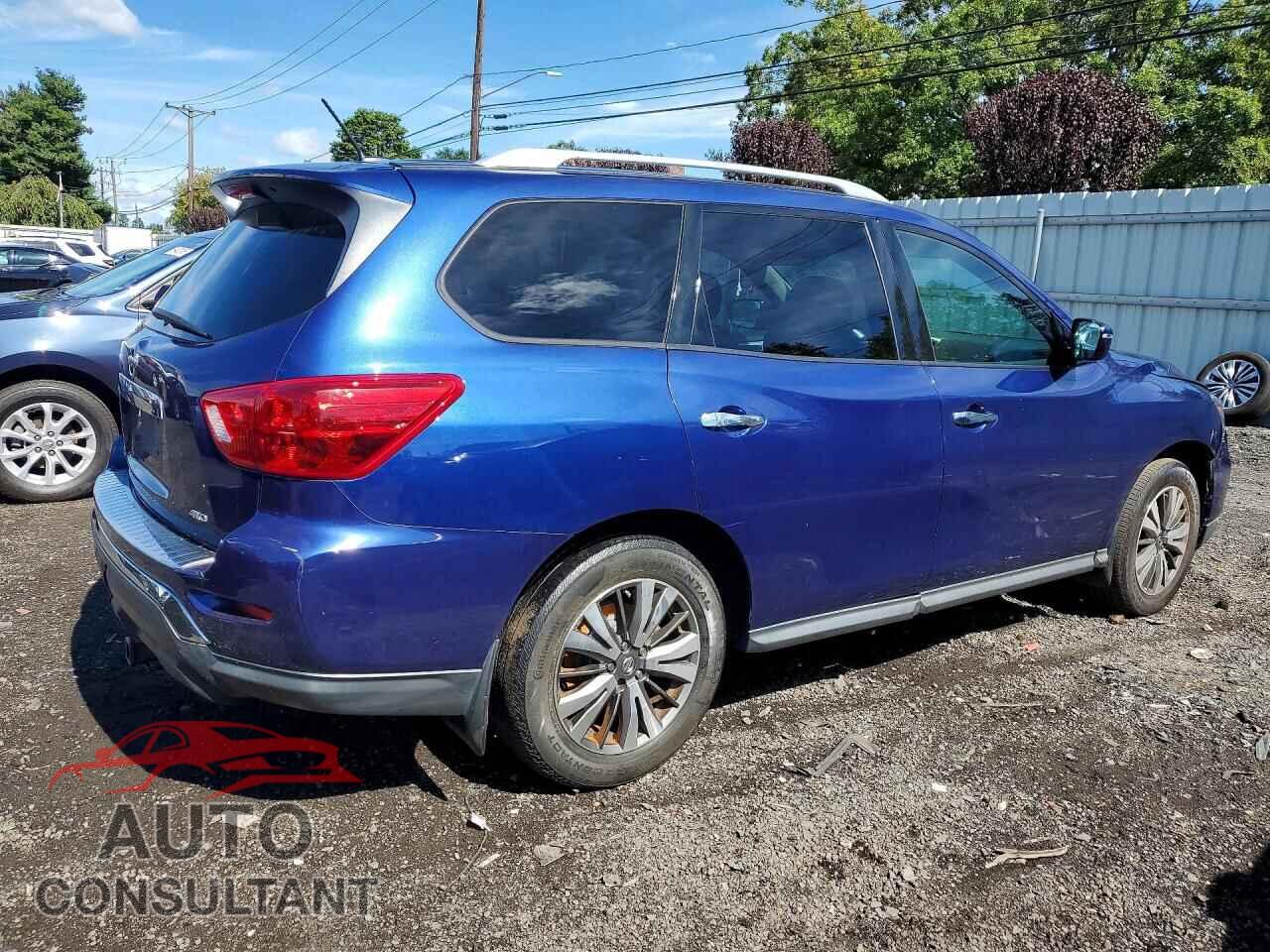 NISSAN PATHFINDER 2017 - 5N1DR2MM7HC642785