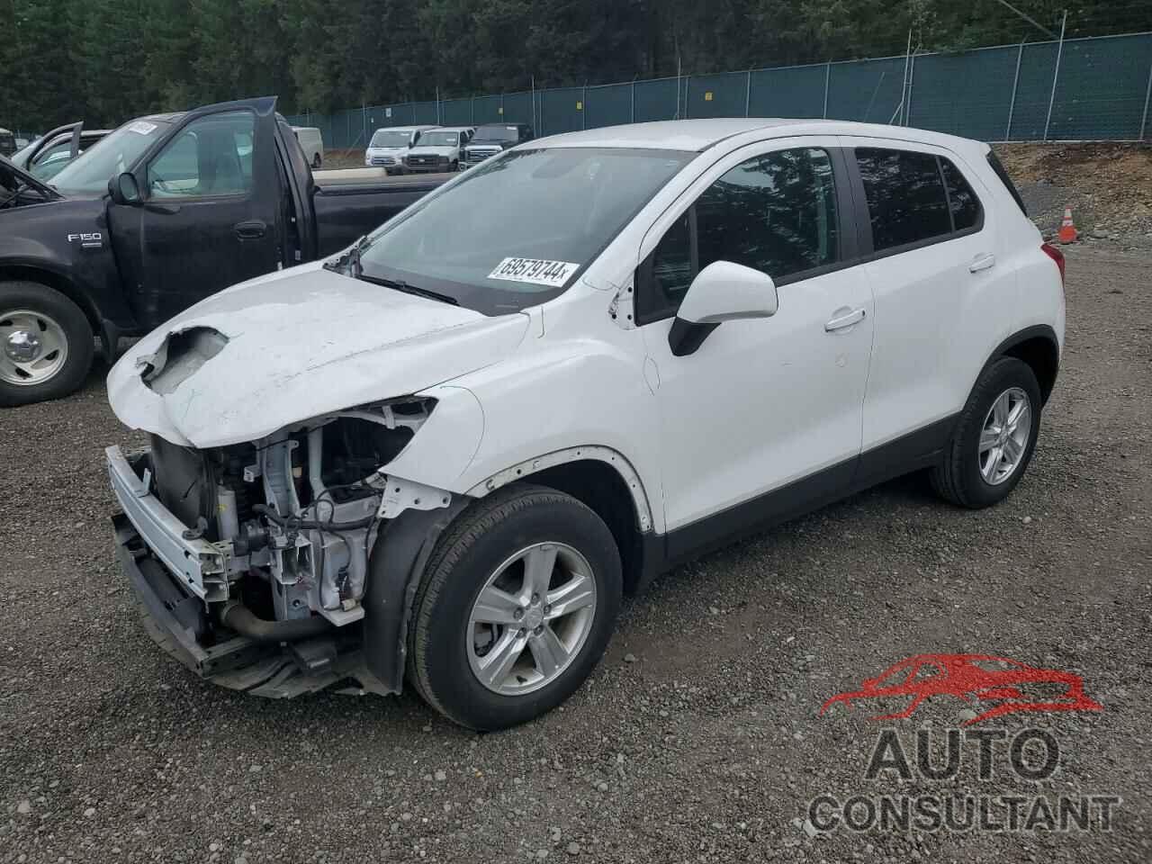 CHEVROLET TRAX 2017 - 3GNCJNSB2HL279429