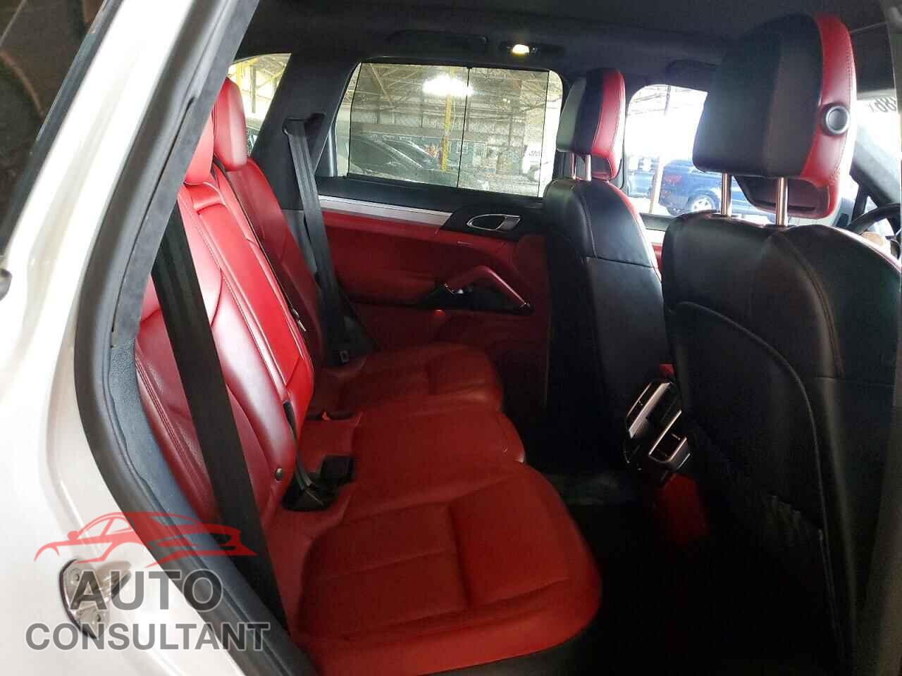 PORSCHE CAYENNE 2017 - WP1AC2A20HLA92436