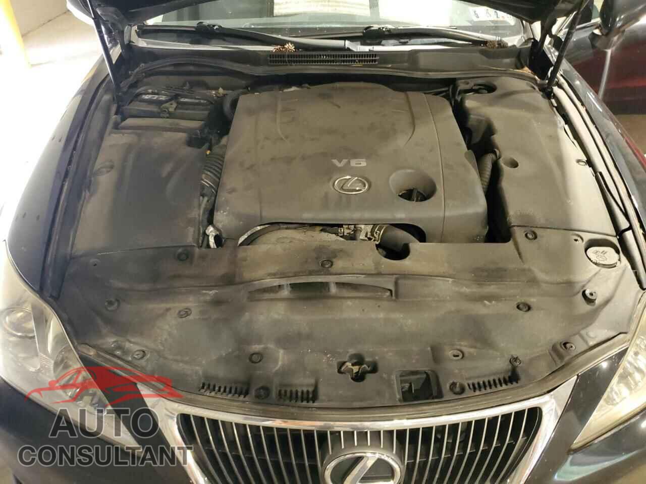 LEXUS IS 2011 - JTHCF5C2XB5050642