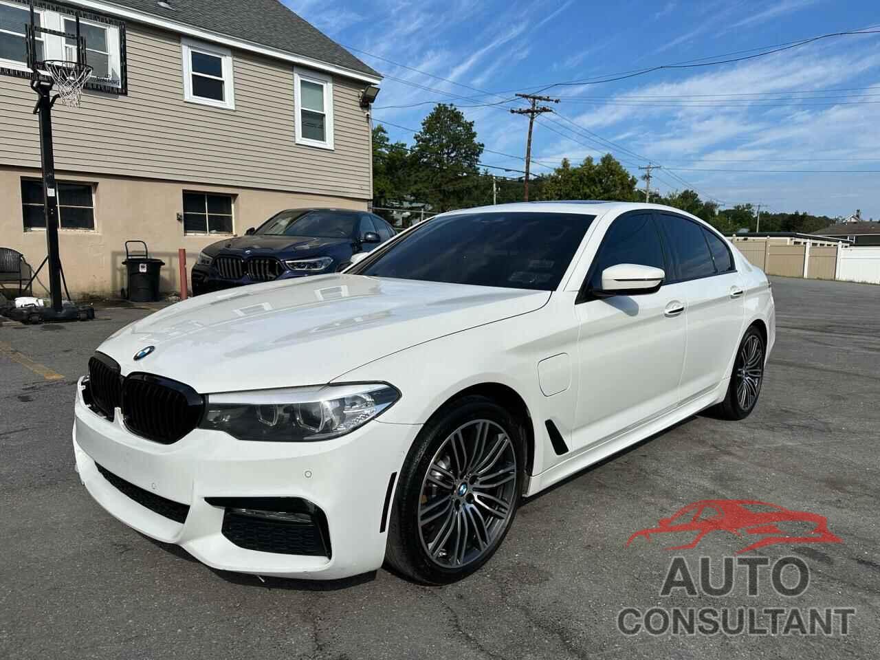 BMW 5 SERIES 2018 - WBAJA9C57JG623103