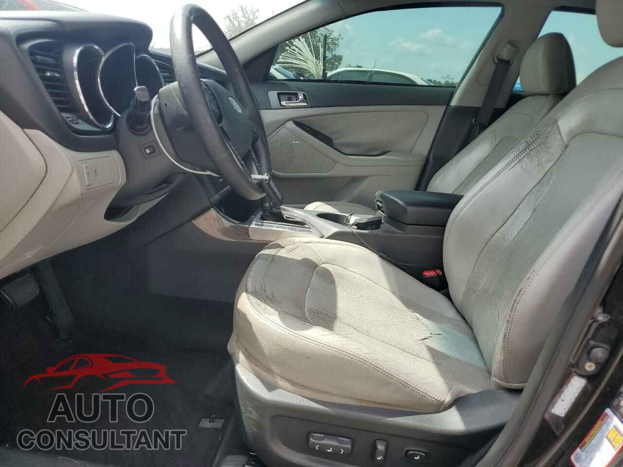 KIA OPTIMA 2011 - KNAGN4A67B5131780
