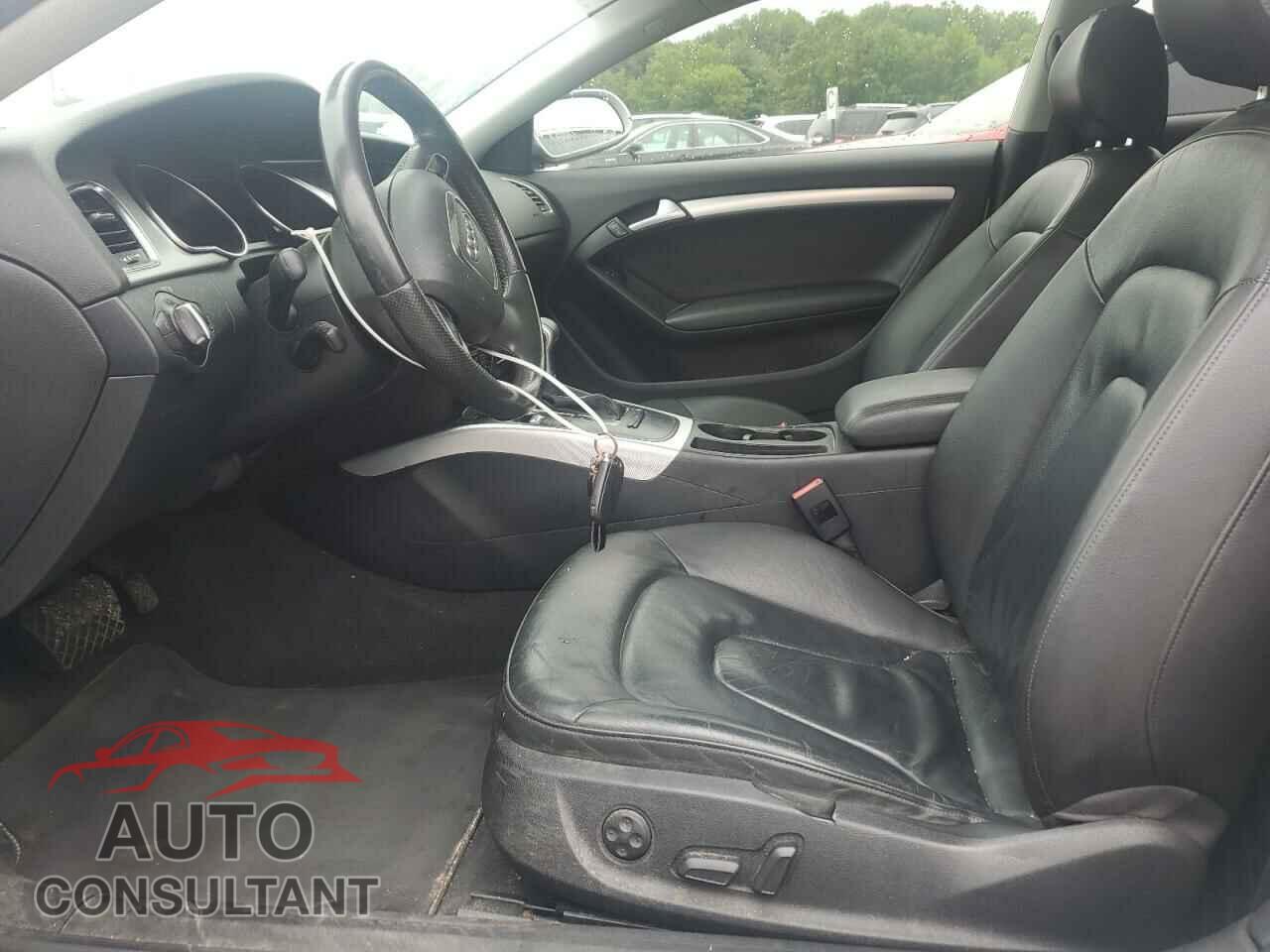 AUDI A5 2011 - WAULFAFR9BA007465