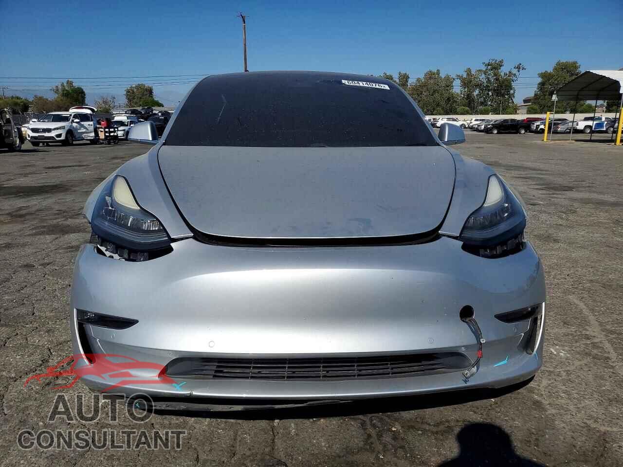 TESLA MODEL 3 2017 - 5YJ3E1EA4HF002482