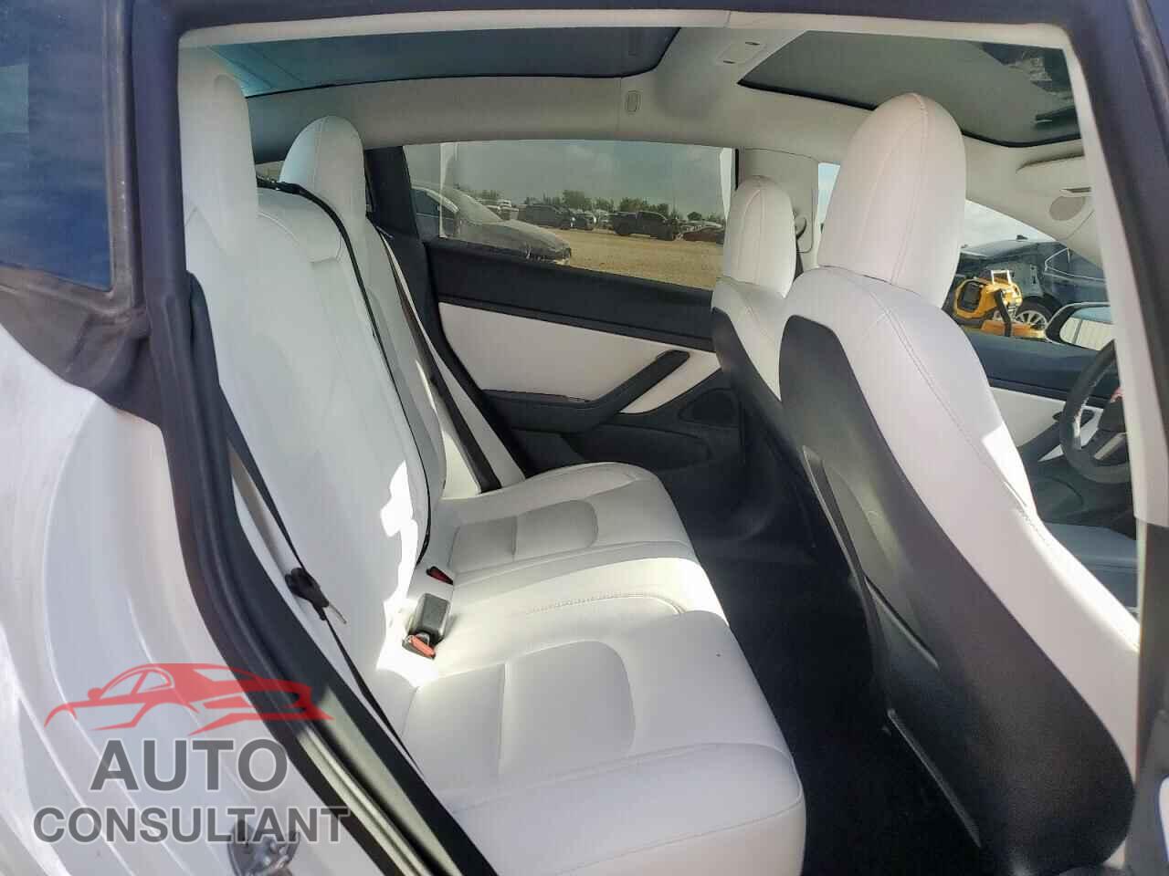 TESLA MODEL 3 2020 - 5YJ3E1EB2LF712580