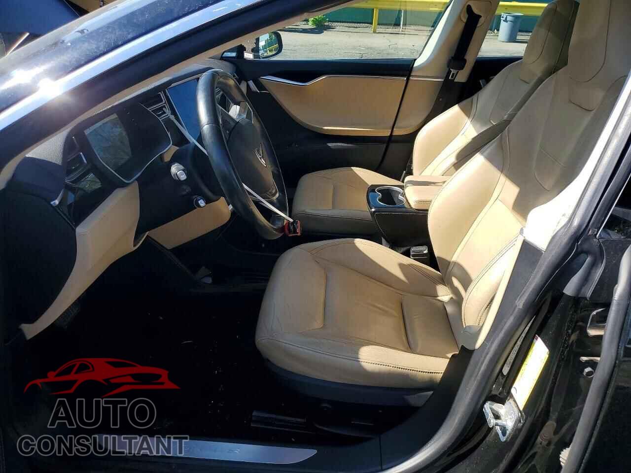TESLA MODEL S 2015 - 5YJSA1E25FF112714