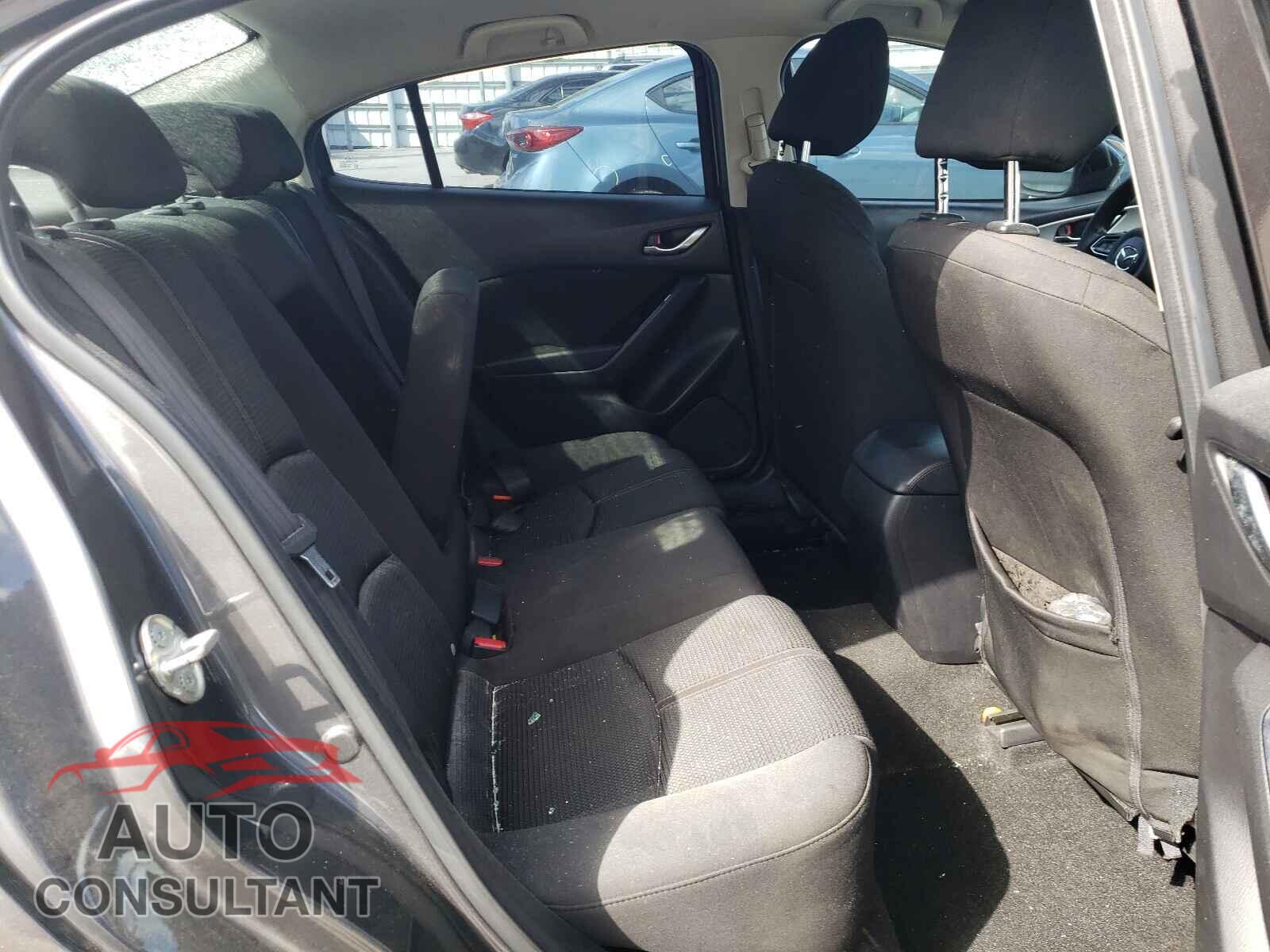 MAZDA 3 2017 - 3MZBN1U75HM155687