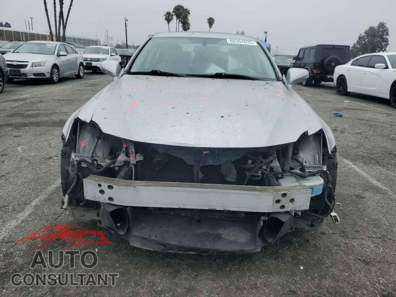LEXUS IS 2011 - JTHBF5C27B5137040