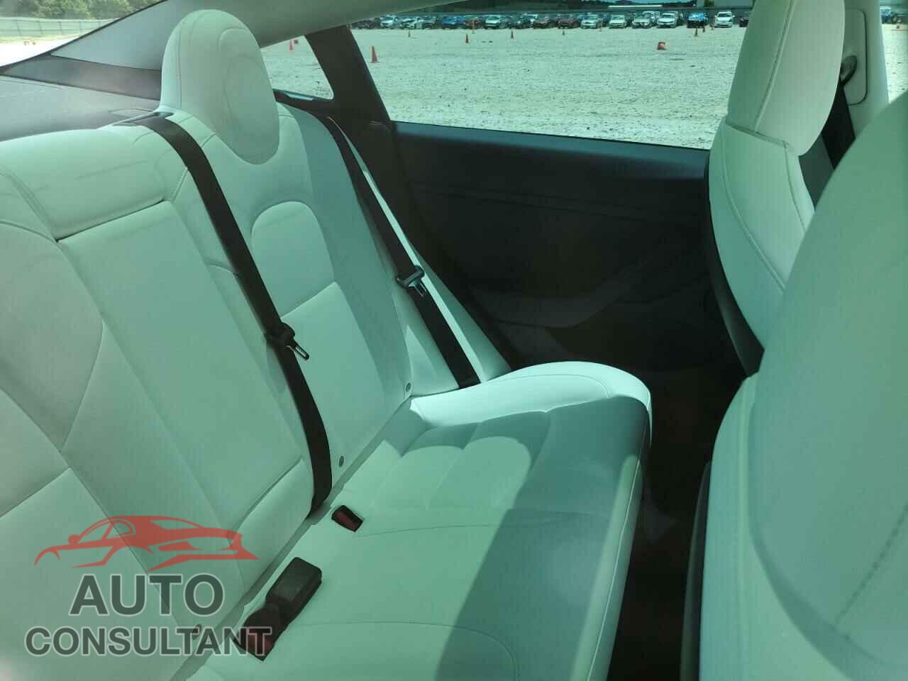 TESLA MODEL 3 2021 - 5YJ3E1EA7MF092138