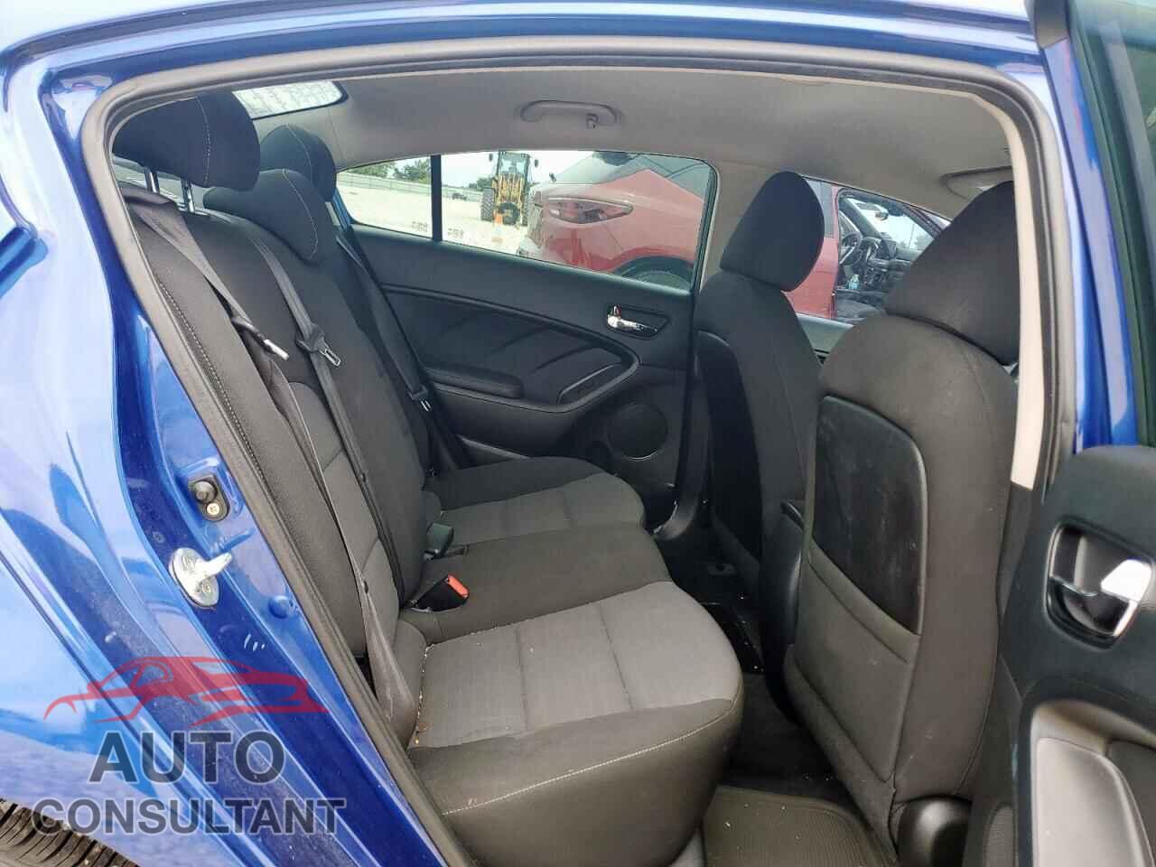 KIA FORTE 2017 - 3KPFL4A77HE023895