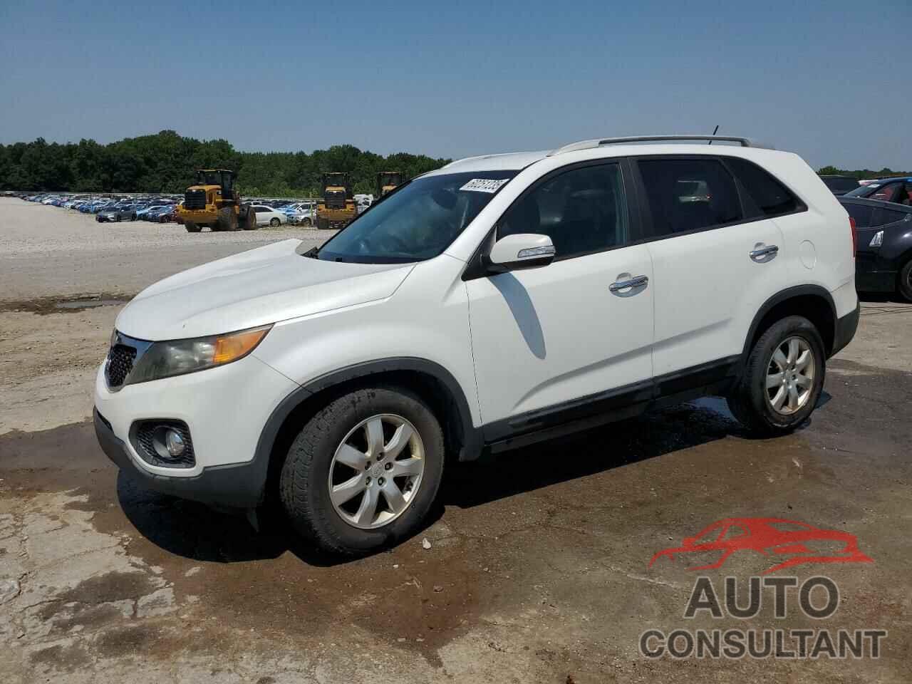KIA SORENTO 2011 - 5XYKT3A12BG092427