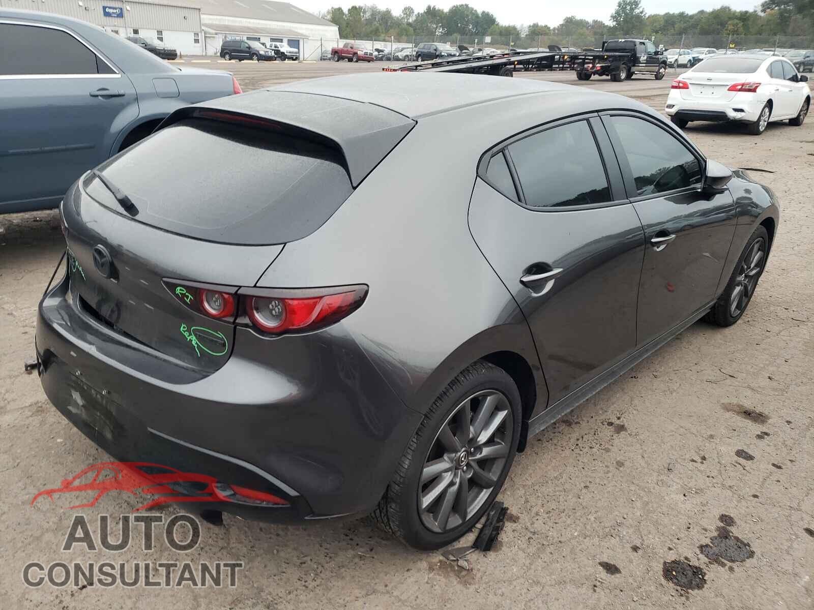 MAZDA 3 2021 - JM1BPBKL7M1330936