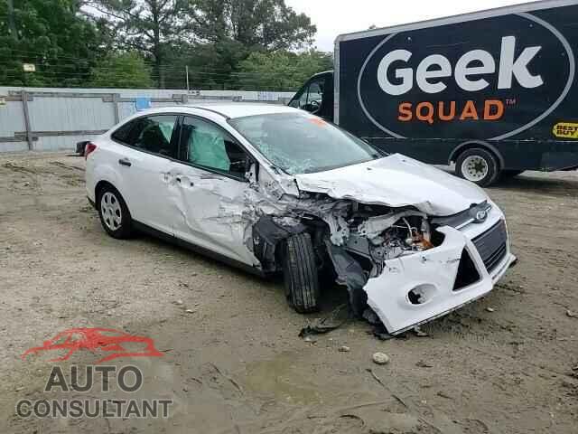 FORD FOCUS 2013 - 1FADP3E26DL330602