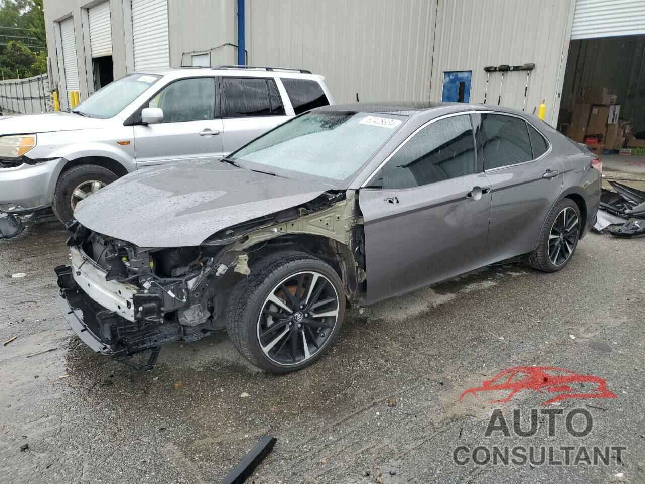 TOYOTA CAMRY 2019 - 4T1B61HK9KU757702