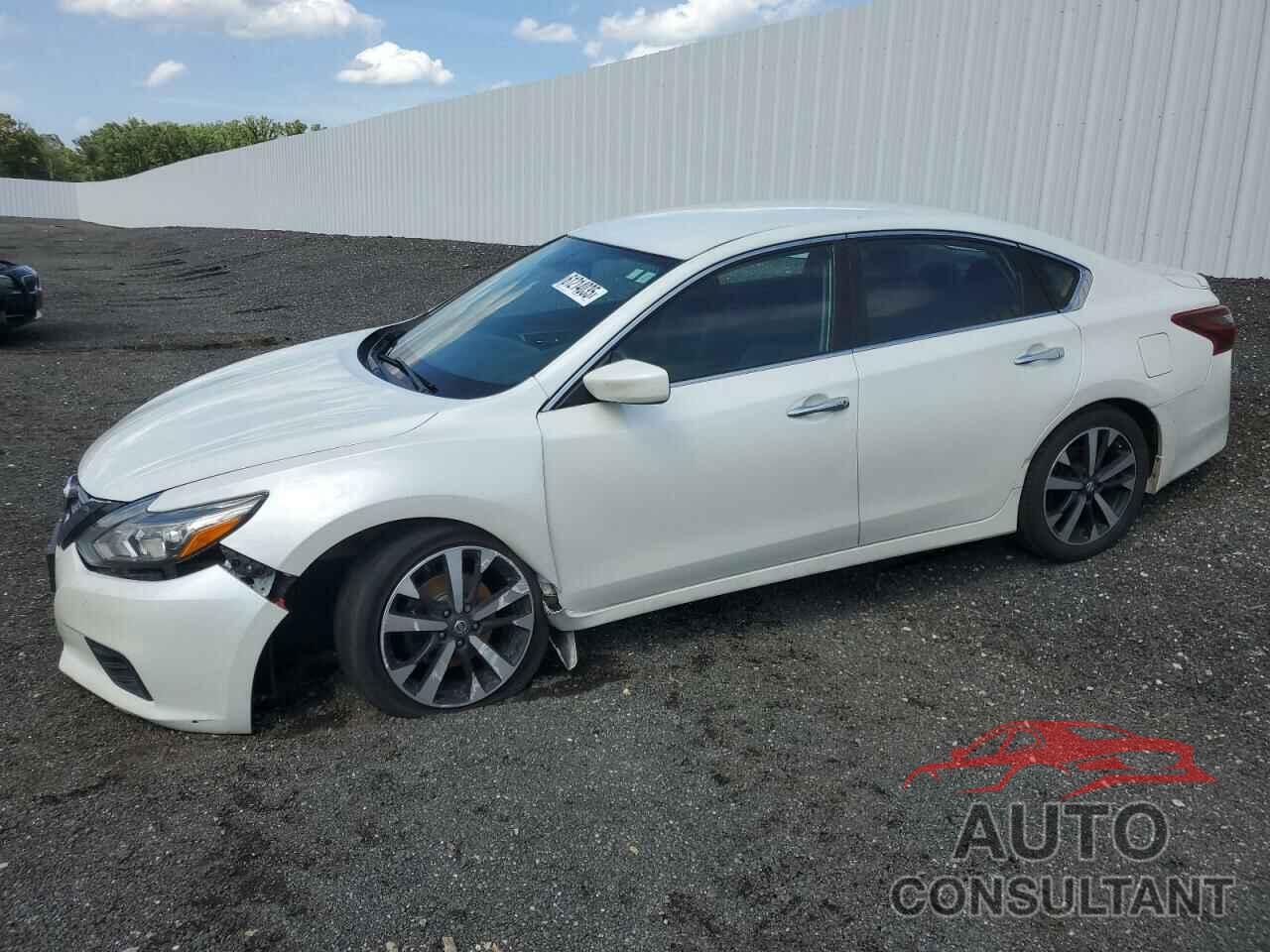NISSAN ALTIMA 2018 - 1N4AL3AP3JC223857